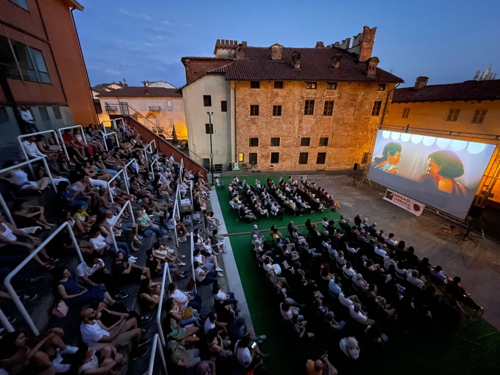 Spettacolo Teatrale All'Aperto